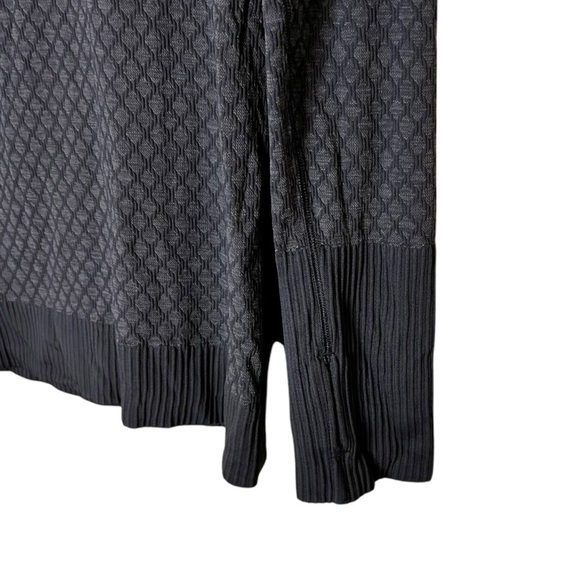 Lululemon Rest Less 1/2 Zip- Thick Long Sleeve Running Top-Size 10 - Picture 9 of 12